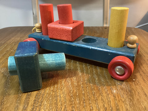 Vintage Holgate 1212 Wooden Toy Train Set (3)