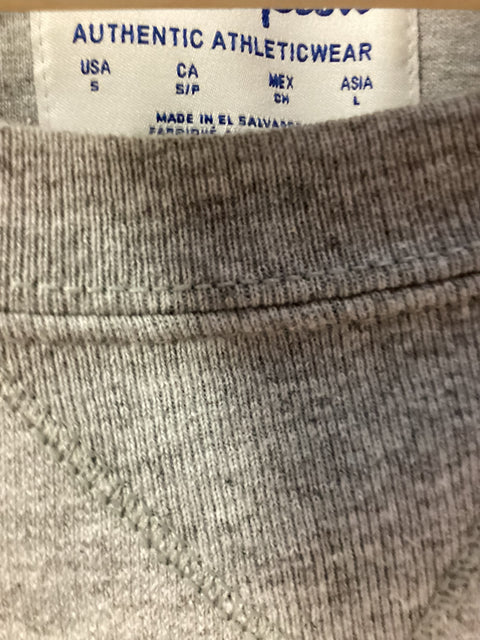 Classic Sweatshirt SZ Small