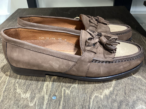 Johnston and Murphy Loafers SZ 9 1/2
