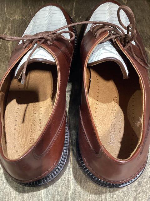 New Johnston and Murphy Spectator Shoes SZ 9 1/2 D