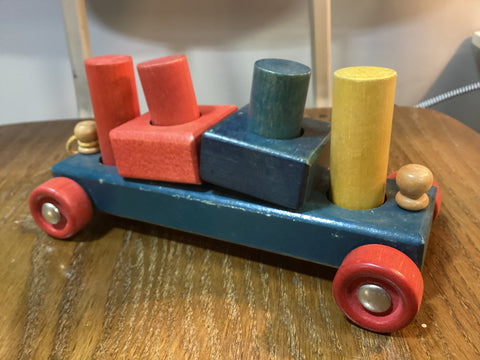 Vintage Holgate 1212 Wooden Toy Train Set (3)