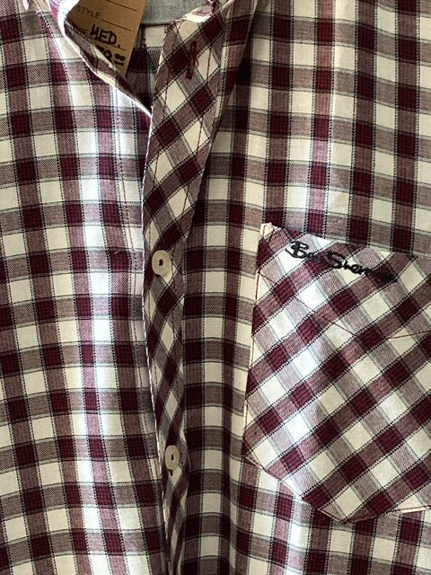 Ben Sherman Maroon Plaid shirt SZ Medium