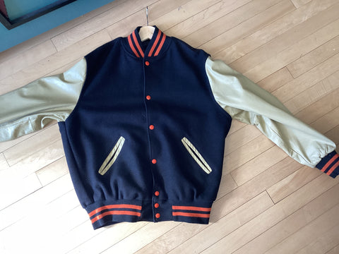 Vintage Varsity Jacket SZ Medium