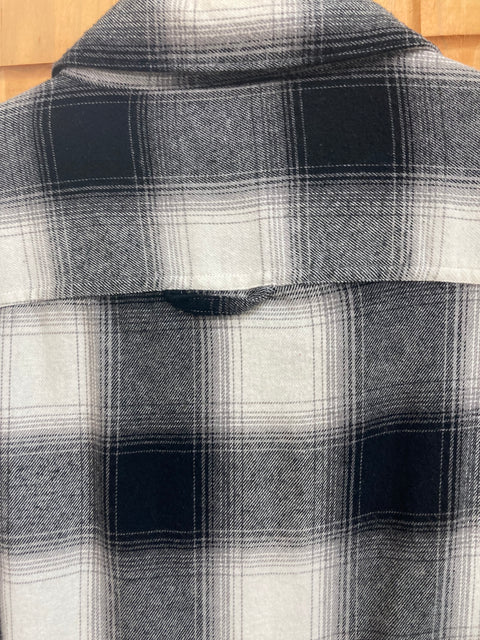 Urban Pipeline Flannel Shirt SZ Large