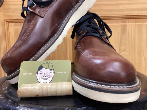 Broken Homme Boots SZ 12