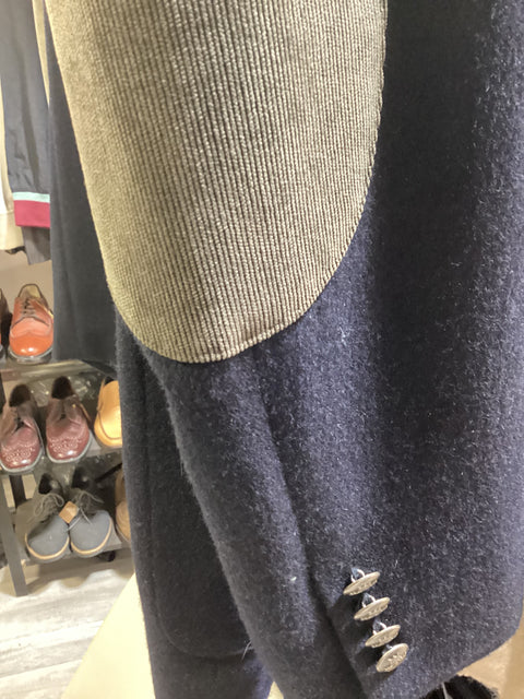 IZOD Navy Blazer SZ 42 Reg.