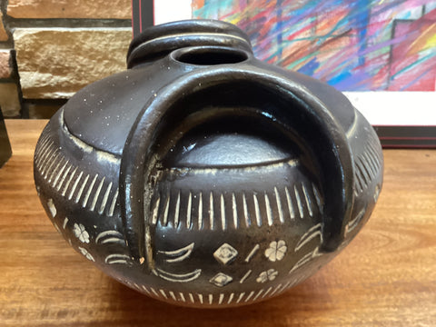 Clay Southwestern Vessel