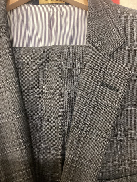 Brooks Brothers Suit SZ 44 Reg.