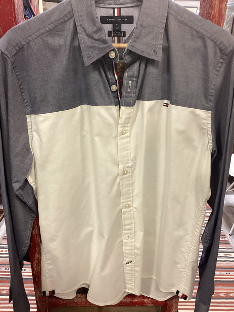 Tommy Hilfiger Button Down SZ Medium (Slim Fit)