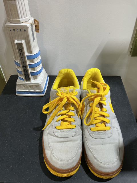 Nike Air Force (RARE) Low SZ 9 1/2