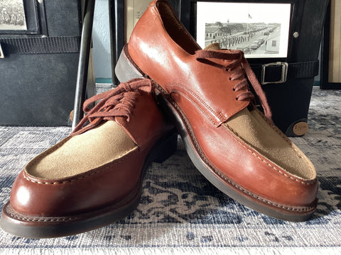 Suede and Leather “Spectator” Shoes (10D)