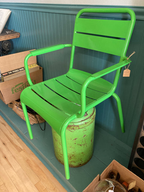 Green Metal Modern Chair.