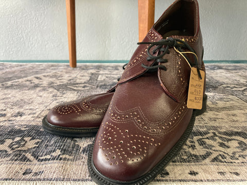 NOS Vintage Wingtips (9 1/2D)